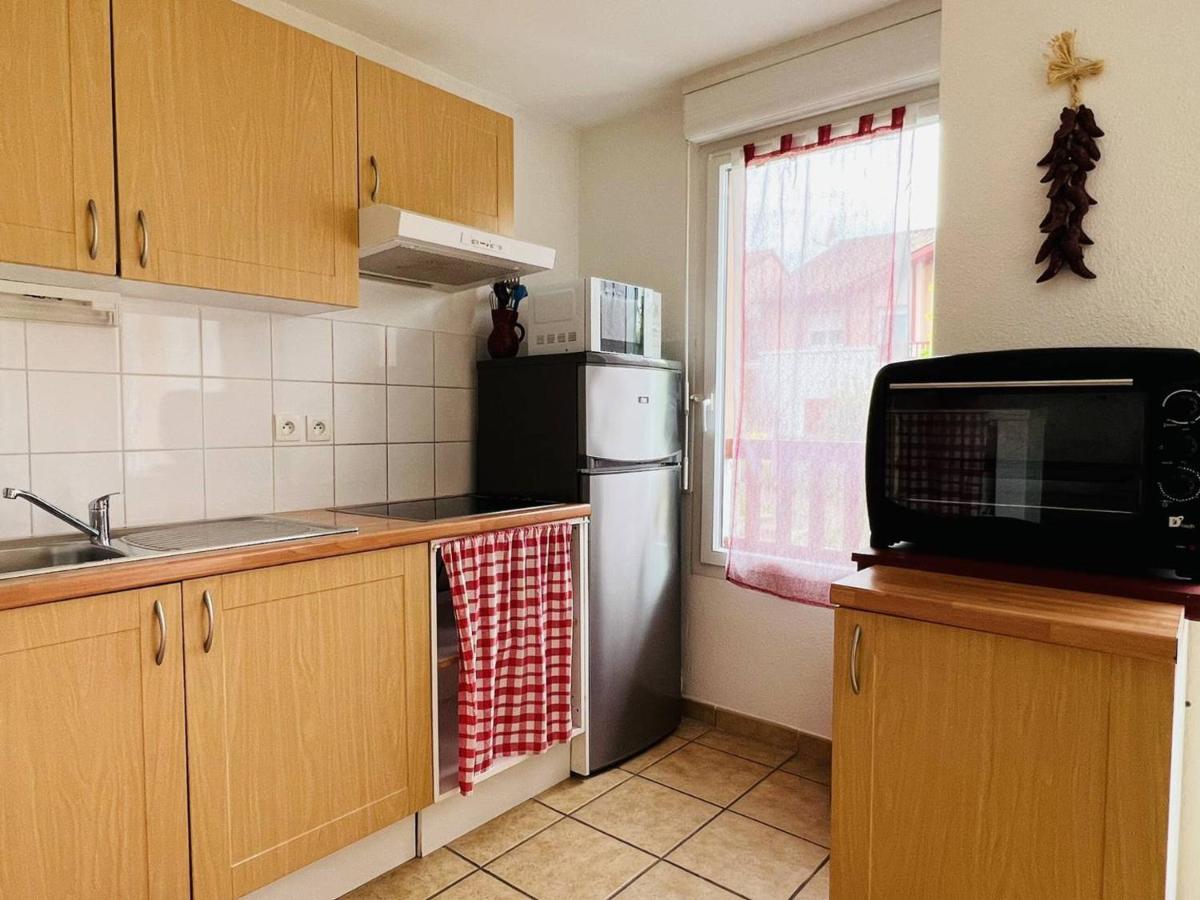Appartement F2 A Cambo-Les-Bains Avec Piscine, Proche Thermes, Terrasse Et Parking - Fr-1-495-36 外观 照片