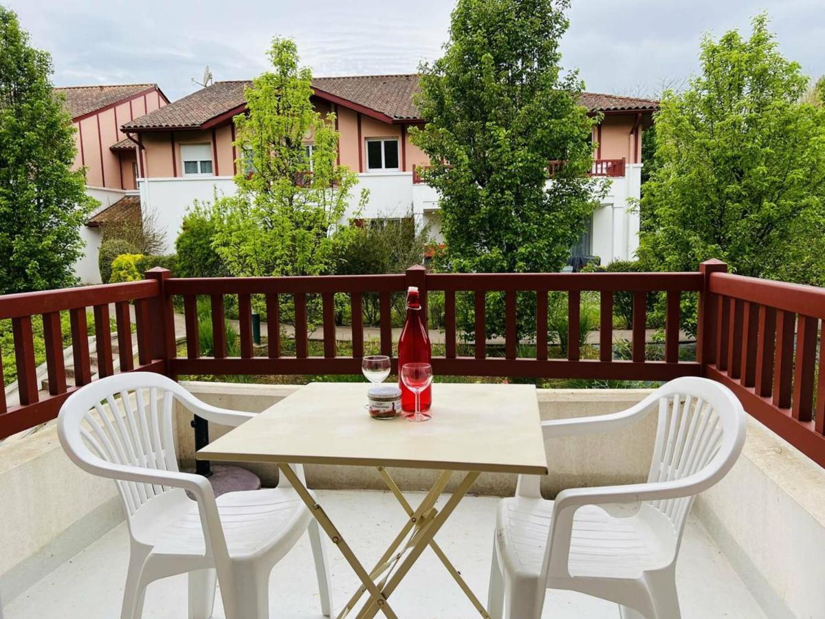 Appartement F2 A Cambo-Les-Bains Avec Piscine, Proche Thermes, Terrasse Et Parking - Fr-1-495-36 外观 照片