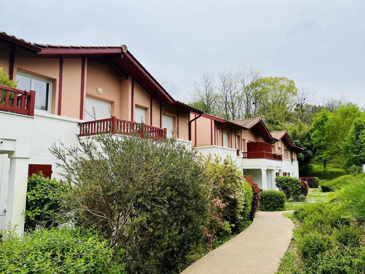 Appartement F2 A Cambo-Les-Bains Avec Piscine, Proche Thermes, Terrasse Et Parking - Fr-1-495-36 外观 照片