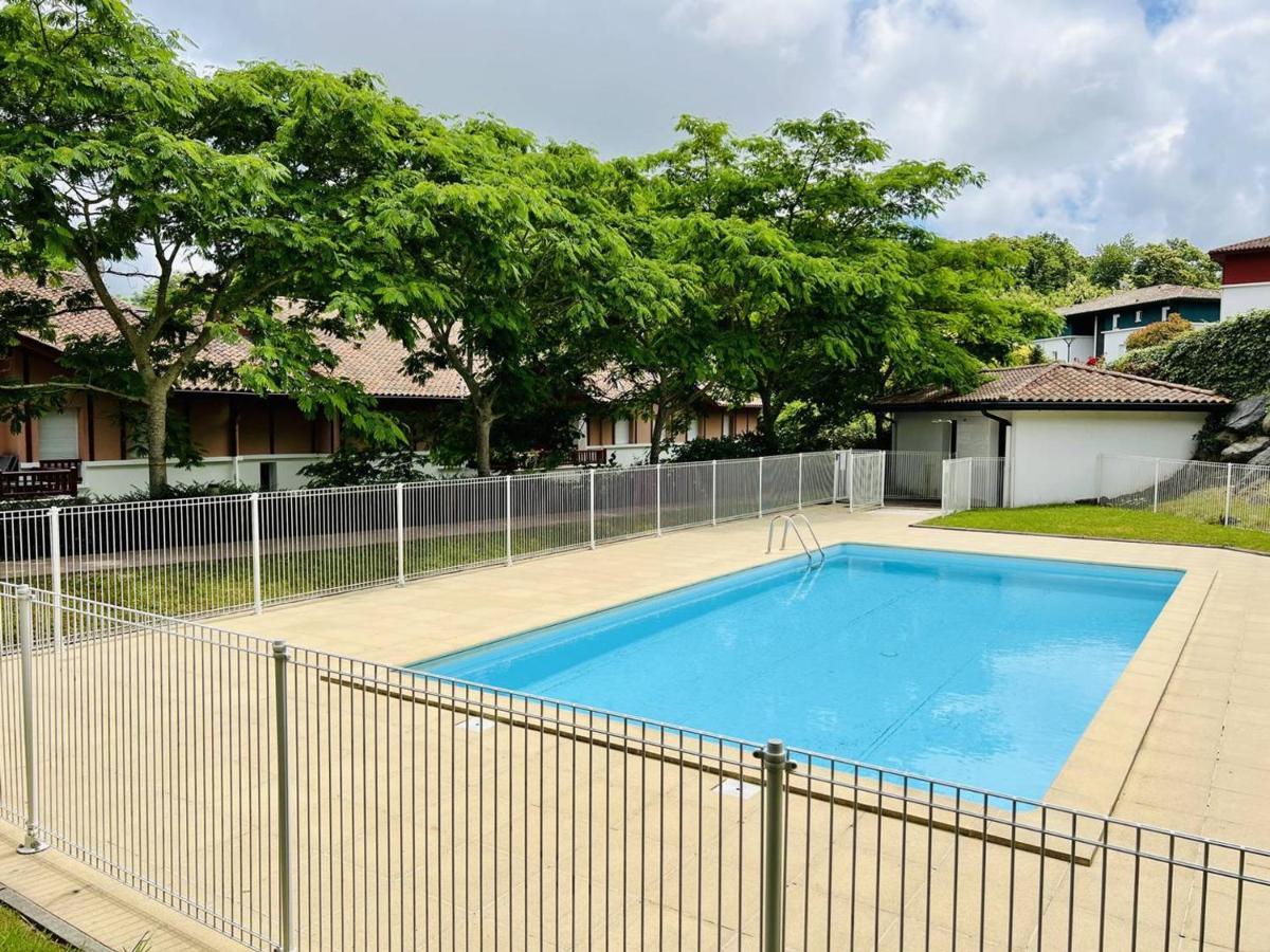 Appartement F2 A Cambo-Les-Bains Avec Piscine, Proche Thermes, Terrasse Et Parking - Fr-1-495-36 外观 照片